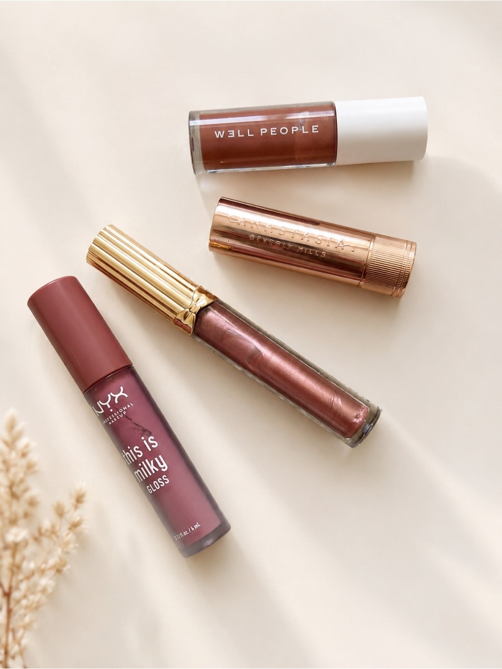 Nude Lipstick bundle